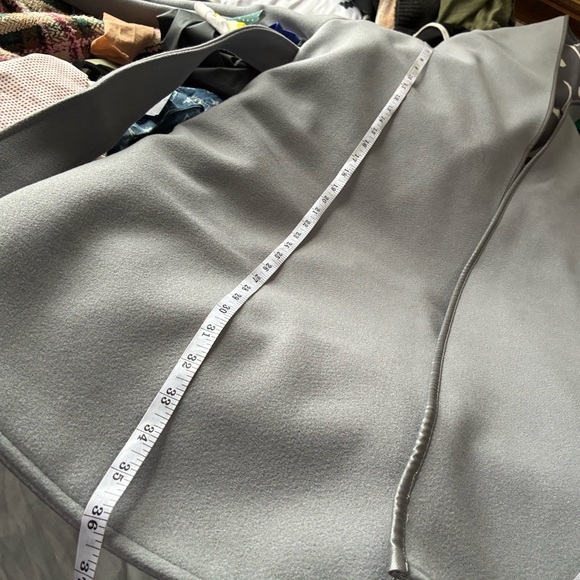 Louis Vuitton Belted Double Face Hooded Wrap Coat - Picture 12 of 14